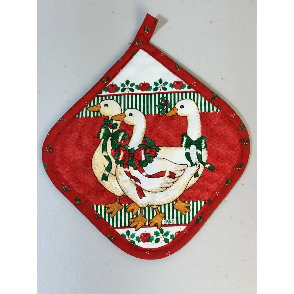 B&D Christmas Holly Wreath Holiday Bow Goose Potholder Hot Pad VTG Cottagecore